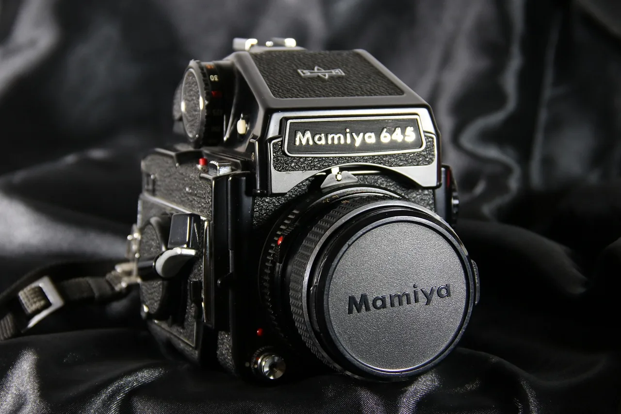 camera, mamiya, photography, focus, lens, old, video, video camera, video equipment, camera equipment, equipment, film, vintage, retro. How a videography business keeps service quality honest, explained