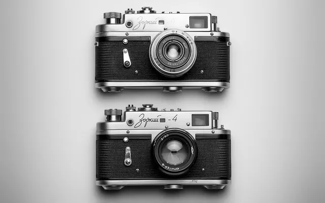 lens, camera, photography, photographer, shutter, classic, retro, vintage, old, technology, equipment, photo, professional, gray technology, gray camera, gray photography, gray vintage, gray retro, gray old, camera, camera, camera, camera, camera. New versus used videography gear: costs, risks and resale